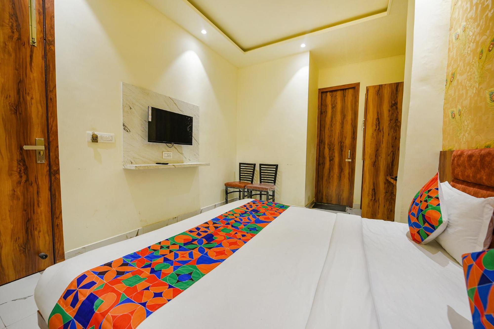 Fabhotel Dm Residency Amritsar Esterno foto