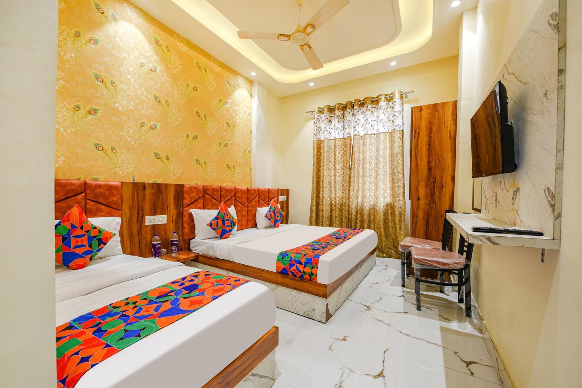 Fabhotel Dm Residency Amritsar Esterno foto