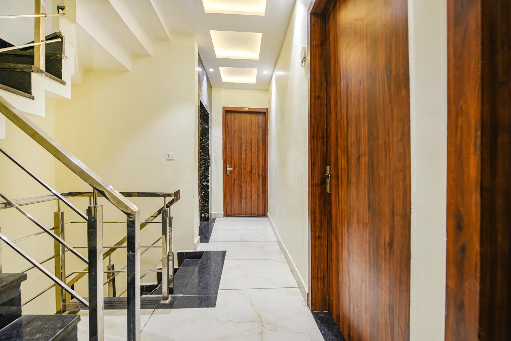 Fabhotel Dm Residency Amritsar Esterno foto
